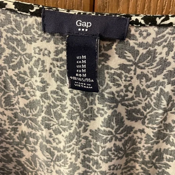 Gap Women’s Long-sleeve Dress, size M, color: Balck and White Floral print - Picture 3 of 4